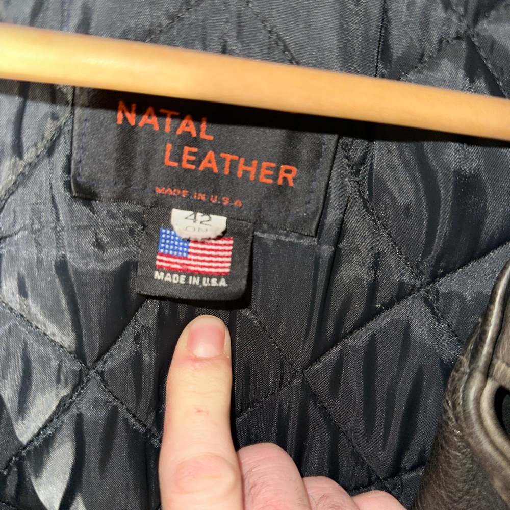 Men's natal leather, vintage Black Leather motorcycle Jacket
Heavy 1950s made 🇺🇸 - Picture 13 of 16